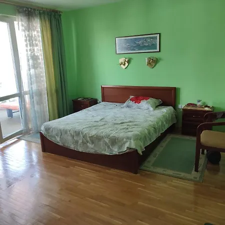 Aparthotel Spring Nebula *